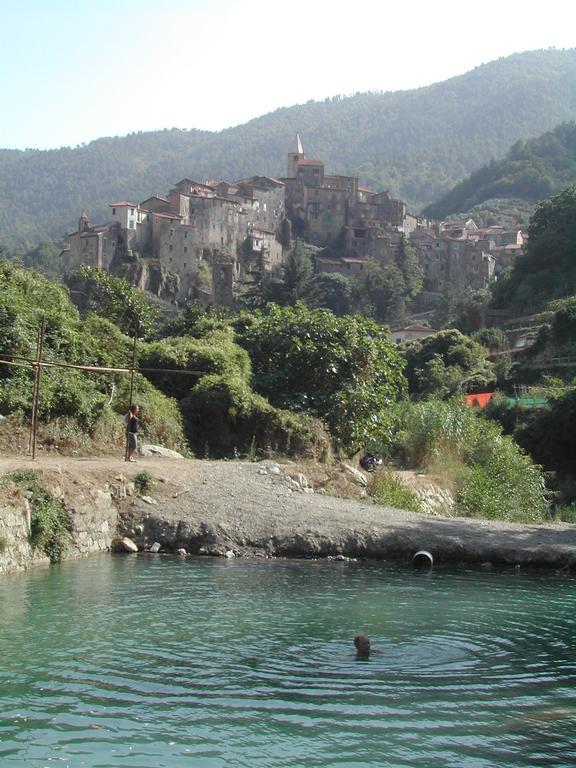 Vila Rustic Liguria Ceriana Exteriér fotografie